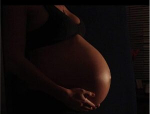 Guérisseur Traditionnel Réputé – Spécialiste de la Fertilité Féminine